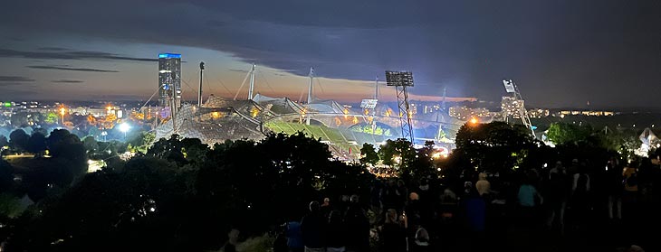 ROLLING STONES Open Air 2022 "SIXTY"  70.000 im Stadion - plus Tausende davor und auf dem Olympiaberg (Foto.Martin Schmitz)